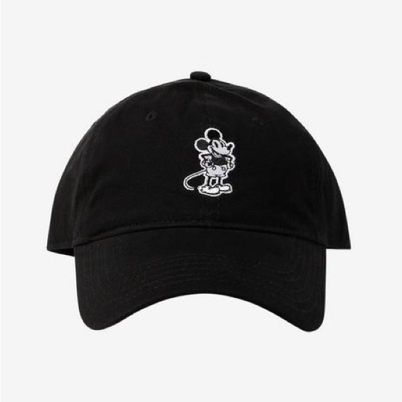 Disney Accessories - Disney Mickey Mouse black baseball cap hat